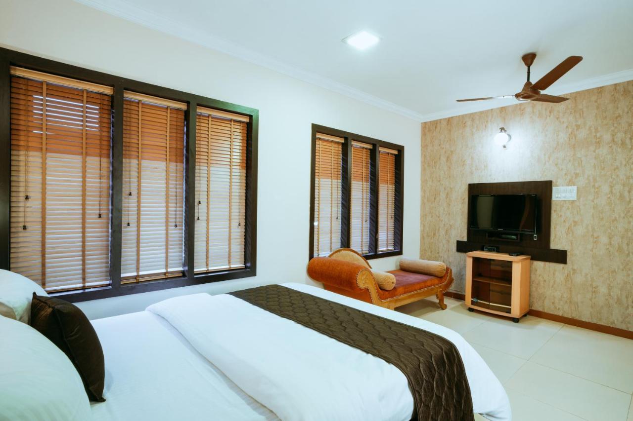 Asokam Beach Resort Каннур Экстерьер фото