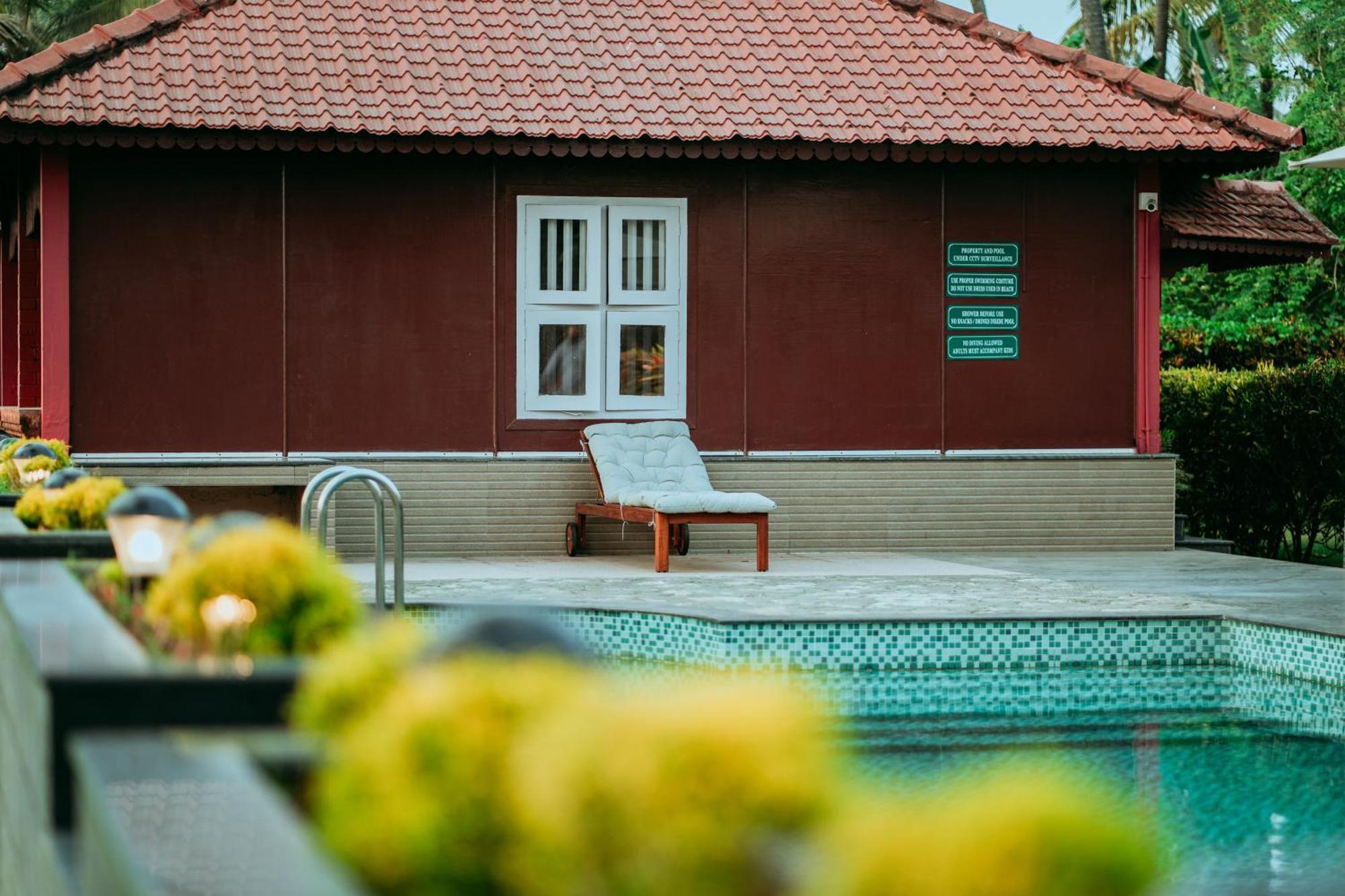 Asokam Beach Resort Каннур Экстерьер фото